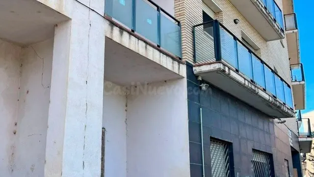 Edificio en construcción en avda la Selva de Amer - foto 5