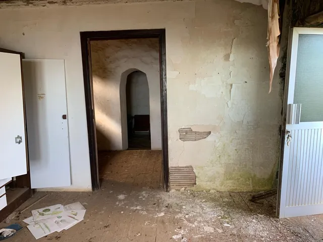 Casa con terreno y muchas posibilidades en El Hoyo del Barrio, El Hierro — 13