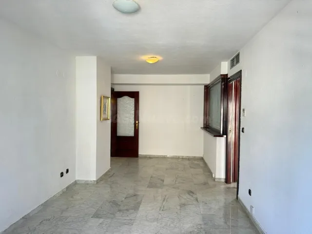 Piso en la Malagueta - foto 2