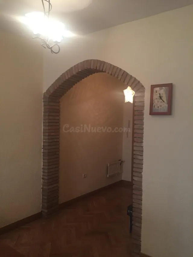 Amplio piso en alquiler en la Cruz de los Caídos, Cáceres — 5