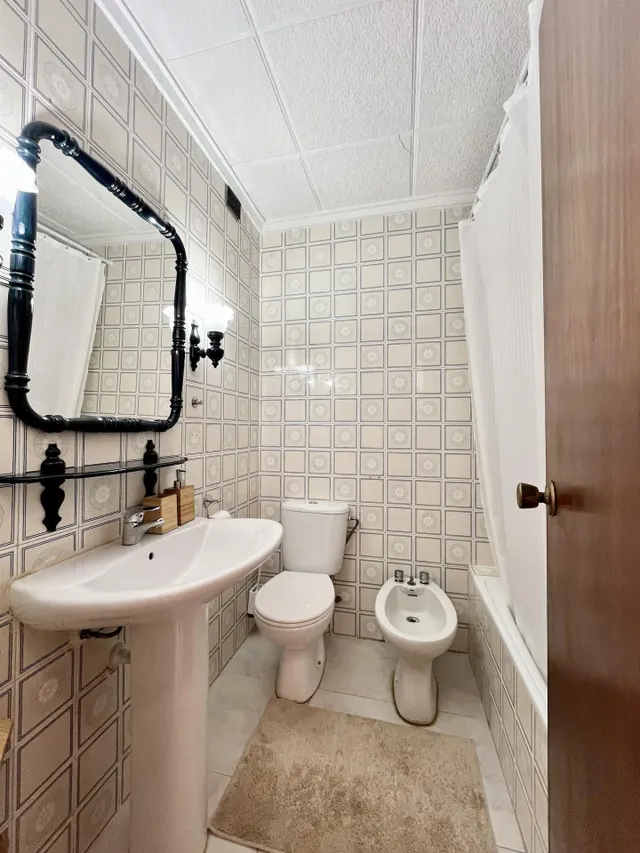 Apartamento de 3 dormitorios y 2 baños a 200 metros de Playa del Cura — 25