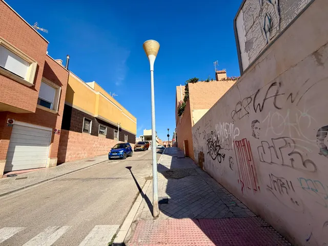DOS INMUEBLES EN ESQUINA PARA CONSTRUIR TU CASA EN ALMERÍA – 103 m2 DE PARCELA — 9