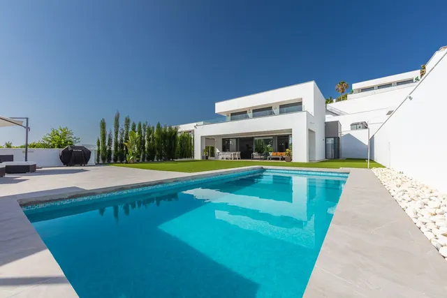 Chalet 4 habitaciones 231m² en venta - Costa del Sol — 7