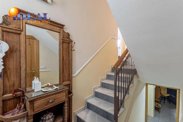 VIVIENDA con encanto en PALACIO DE DEPORTES — 32