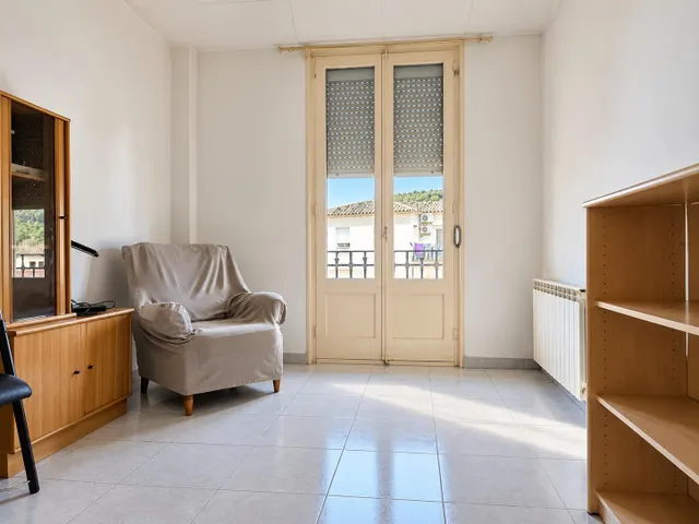 Piso de 3 habitaciones en Valls de Torroella, Sant Mateu de Bages — 8