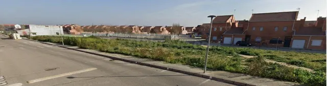 ADOSADO EN CHOZAS DE CANALES