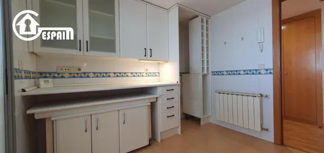 Gespain actividades inmobiliarias ofrece vivienda en venta en zona av. de los poblados — 16