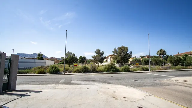 Parcela de terreno Urbano en zona av. Mediterráneo de Petrer — 3