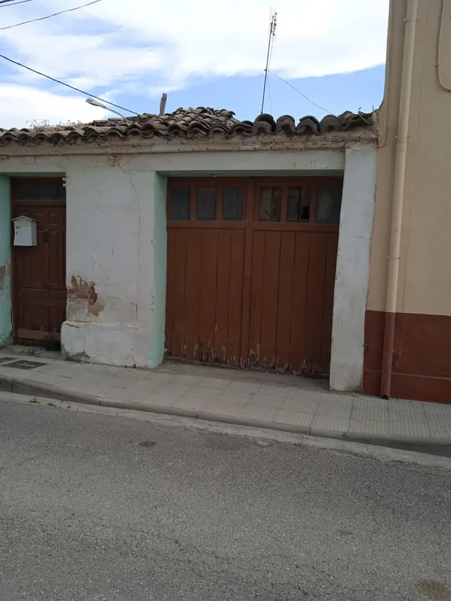 Casa para reformar en Castejón,  23.000€ — 7
