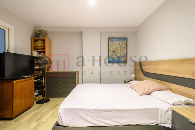 PISO REFORMADO CON TERRAZA EN L´ANTIGA ESQUERRA DE L´EIXAMPLE — 15
