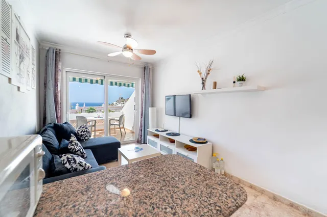 Acogedor apartamento con terraza y vistas al mar en el complejo Richmond — 16