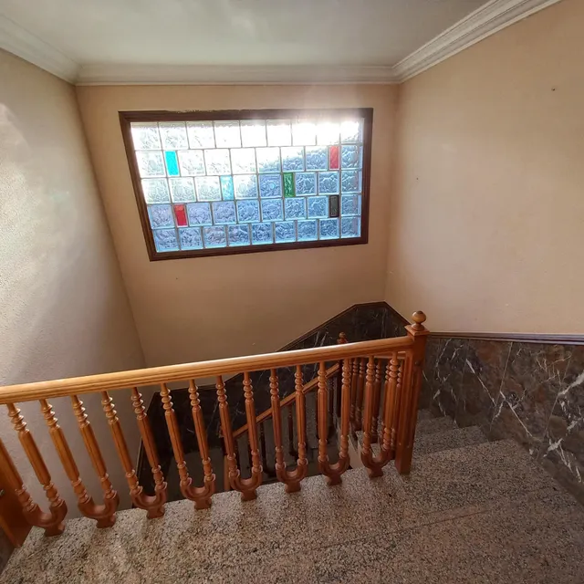 Gran casa con local de 160m2 en Reus — 16