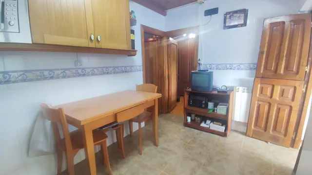 CASA EN MISIEGO VALLE DE TURON — 12