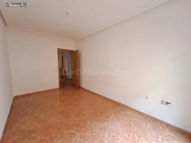 Piso luminoso en El centro de Alhama de Almería - foto 5