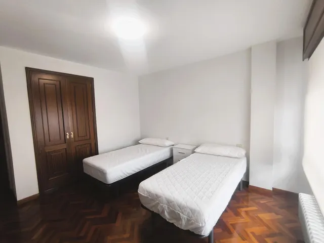 Dúplex en O Milladoiro - Ames — 23