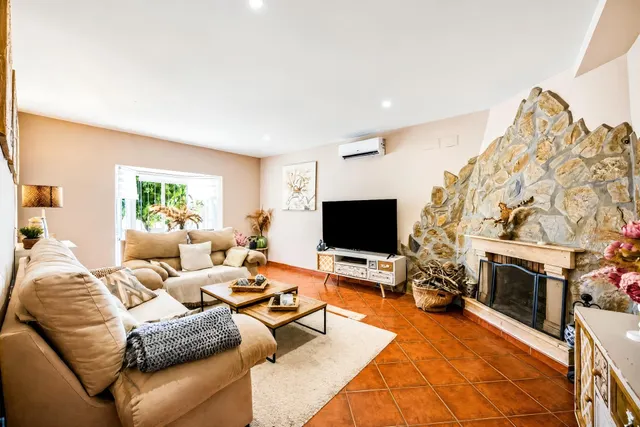 Chalet ideal para vivir todo el año, en la entrada de Chiclana. — 17