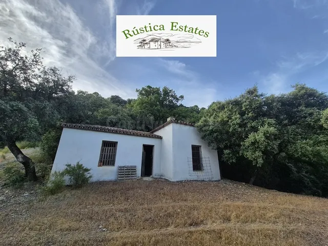 Casa de campo-Masía en Venta en Farajan Málaga