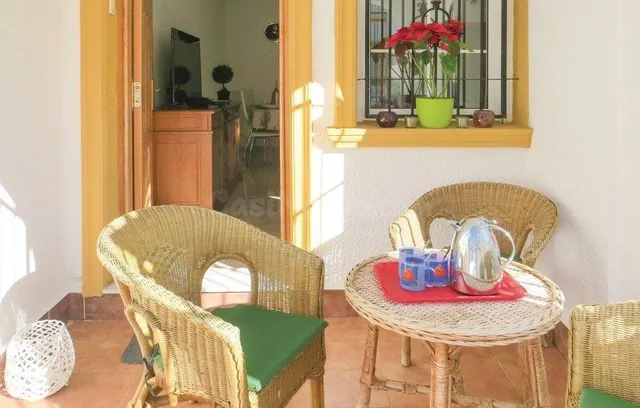 ADOSADO CON ENTRADA PARA COCHE, PISCINA, SOLÁRIUM Y JUNTO C.C.HABANERAS/ CARREFOUR — 5