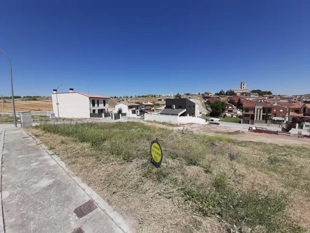Parcela en venta en Cuéllar. Urbanización Las Lomas. Superfi - foto 5
