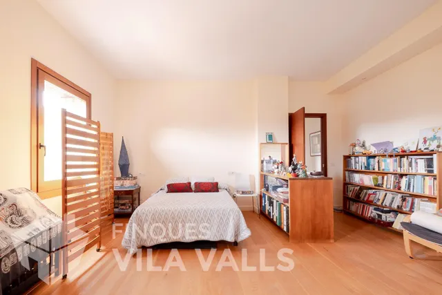 Exclusividad y Confort en un Entorno Privilegiado — 42