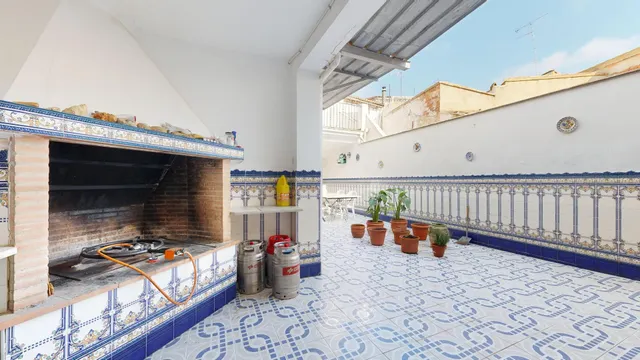 PRECIOSA Y ESPECTACULAR  CASA EN CHIVA  . OJO INVERSORES!!! — 9