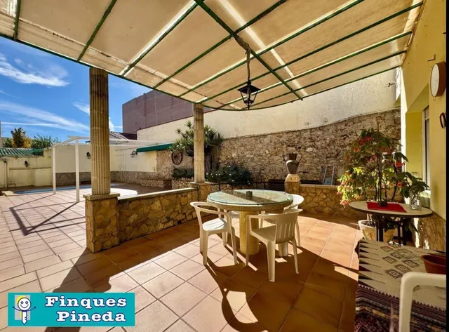 EN VENTA CASA EN EL CENTRO DE PINEDA DE MAR - foto 5