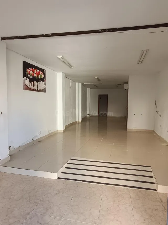 ALQUILER LOCAL COMERCIAL EN ALMENDRALEJO