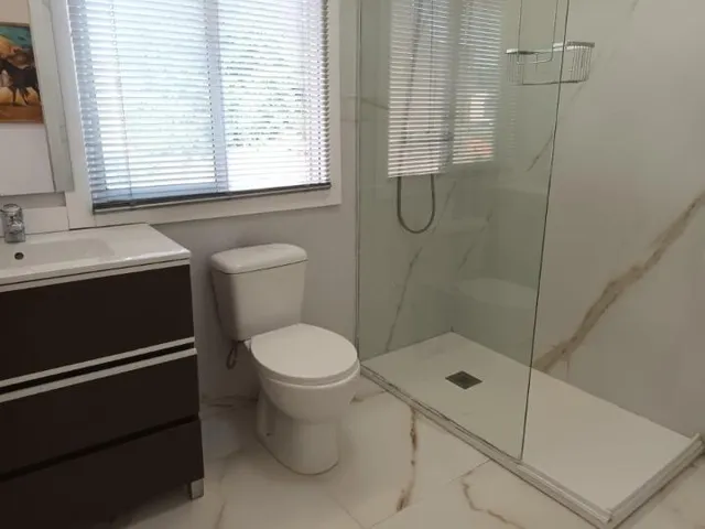 Casa Independiente Reformado de 4 habitaciones en Teis — 18