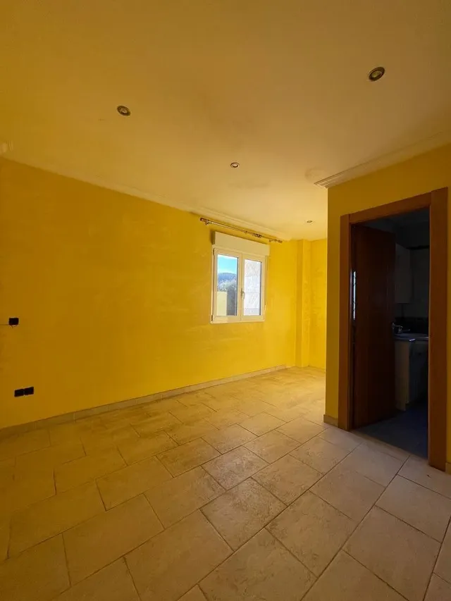 CHALET UNIFAMILIAR EN ESCOBEDO DE CAMARGO EN PARCELA DE 1400 METROS. — 26