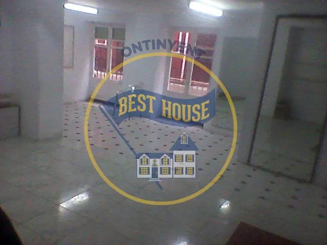 LOCAL COMERCIAL CON POSIBILIDAD DE CONVERTIR EN VIVIENDA, EN ONTINYENT