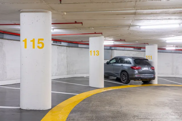Parking 12m² en alquiler - Barcelona — 27