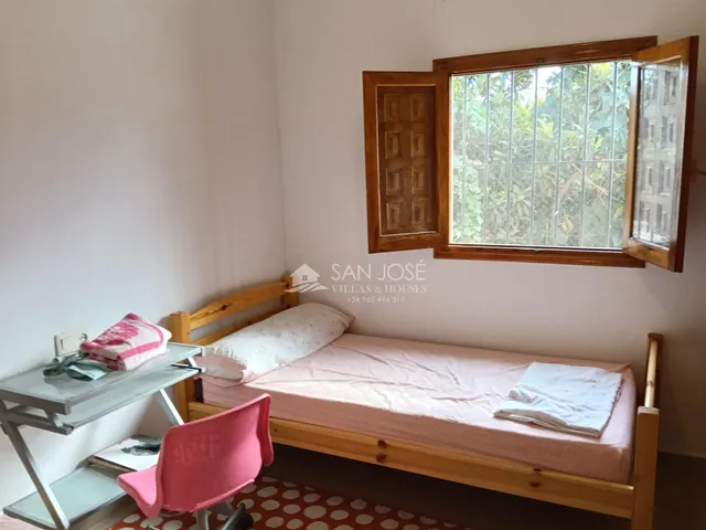 SE VENDE CHALET EN BUEN ESTADO EN MONFORTE DEL CID EN LA ZONA DEL FONT DEL LLOP — 15