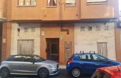 Local en bruto del año 1993 en el Barrio del Llano en Gijón — 8