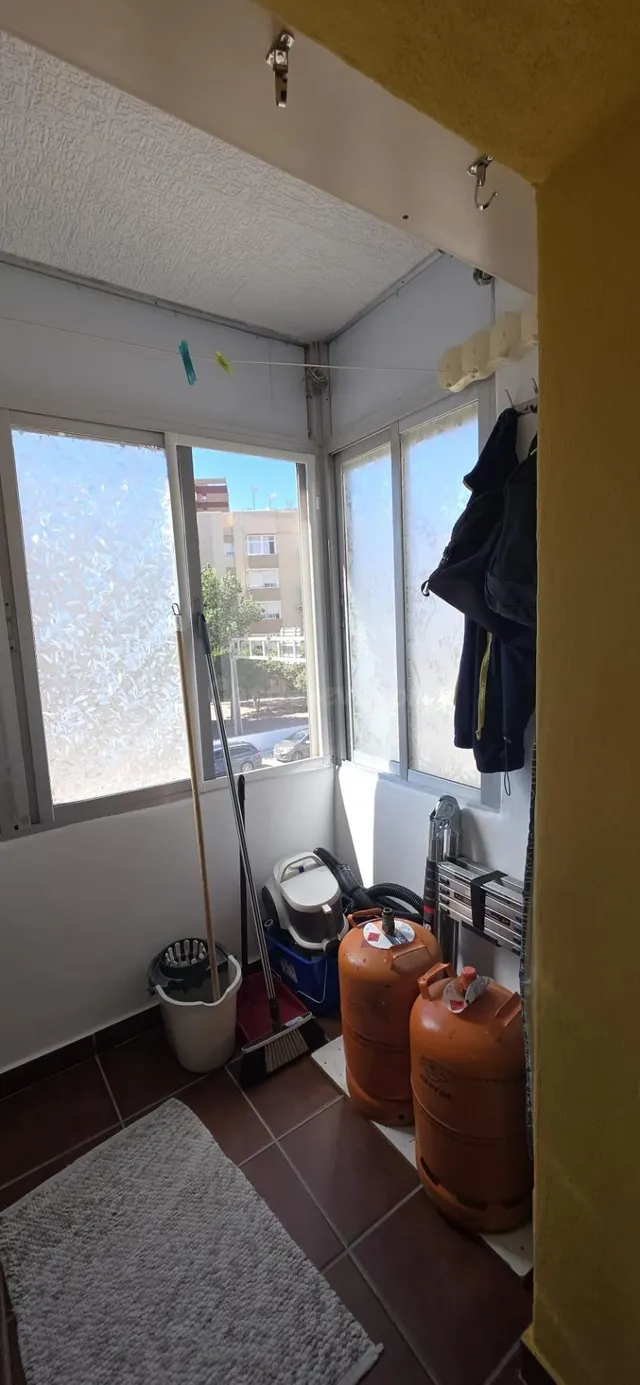PISO EN AVDA. VIRGEN DEL CARMEN - ALGECIRAS - foto 3