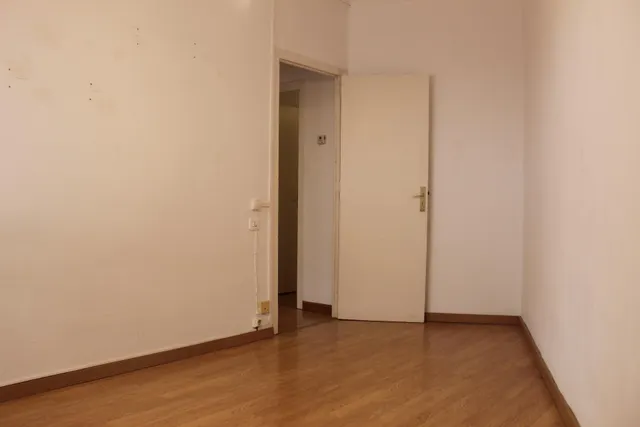 Piso con terraza de 45 m2 en Les Corts, 3 habitaciones y despacho — 20