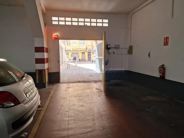 PLAZA DE GARAJE ENTRADA LLANA. ZONA ORZAN- CALLE SOCORRO - foto 2