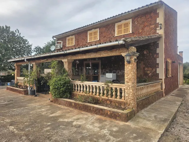 Encantadora Finca Rústica en Llucmajor con Piscina y Amplios - foto 3