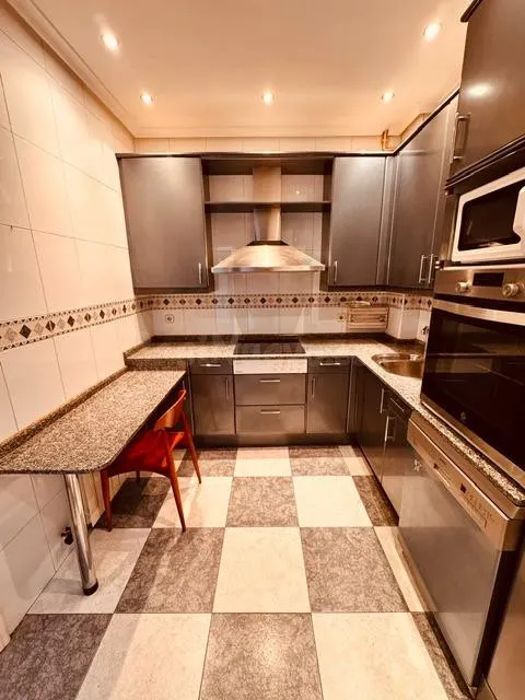 Encantador Piso en el Corazón de Logroño - ¡Tu Nuevo Hogar T - foto 5