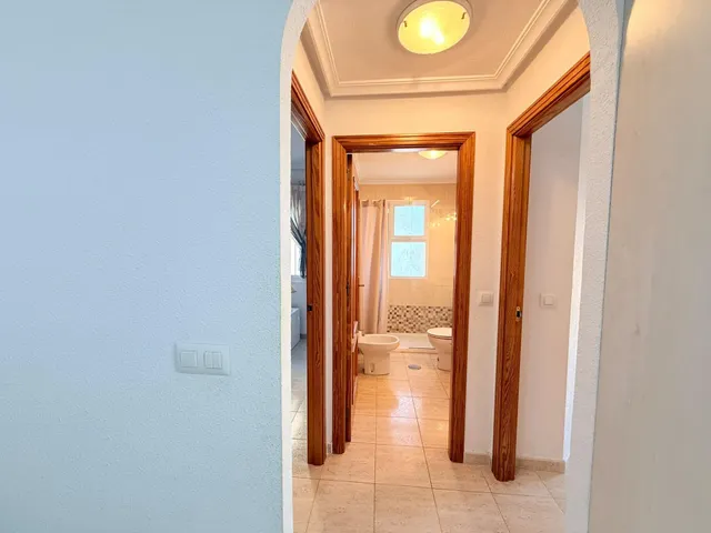 Apartamento situado en el kilómetro 14 de La Manga del Mar Menor, en el residencial Puerto Mar I y II. — 14