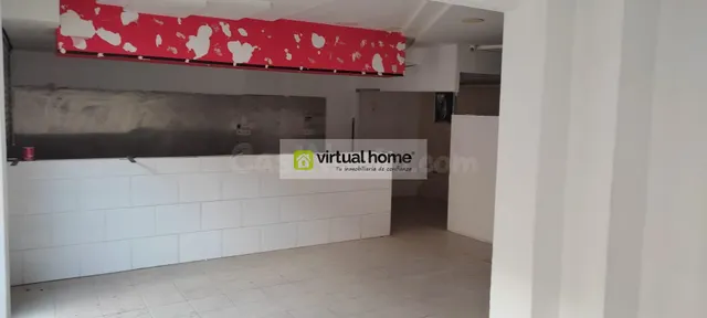 Local comercial 100m² en venta - Poniente — 4
