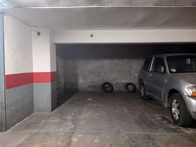 Plaza de garaje en alquiler en Gran Capitán — 8