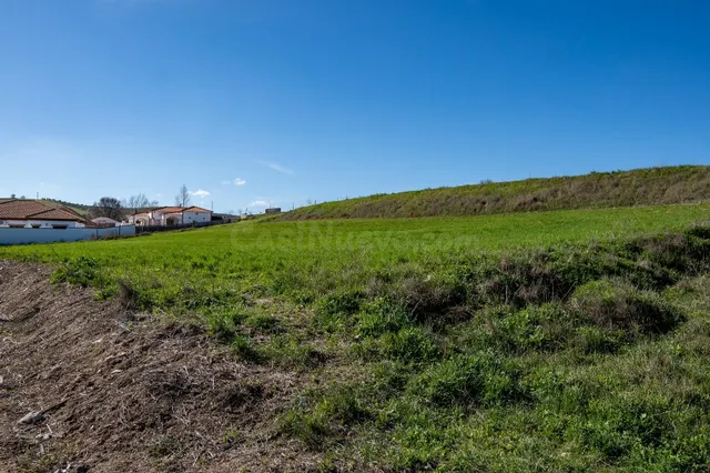 Terreno urbano en venta - Guadahortuna - foto 3