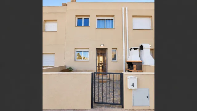 Casa adosada en Alcanar Playa — 3