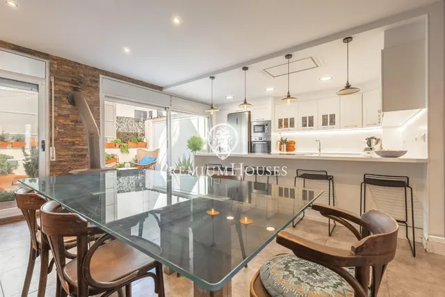 Casa con terraza en Les Casernes — 12