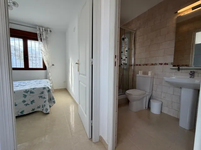 Fabulosa vivienda tipo duplex con entrada independiente y amplio jardin — 23