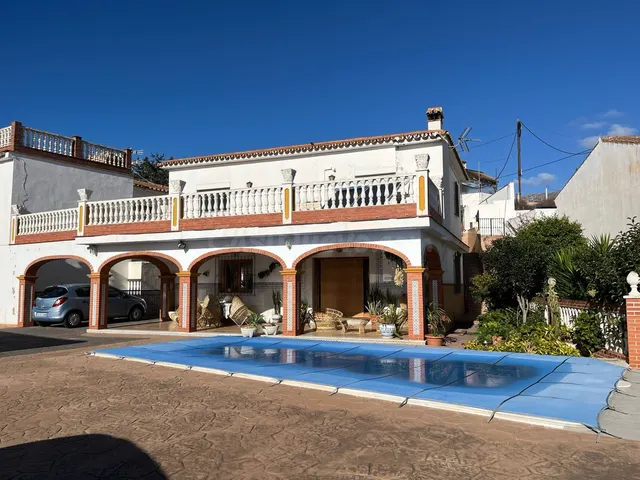 Chalet 4 habitaciones 200m² en venta - Riviera del sol