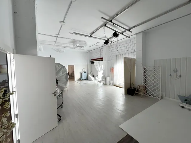 Local comercial 179m² en venta - Alcampo — 33