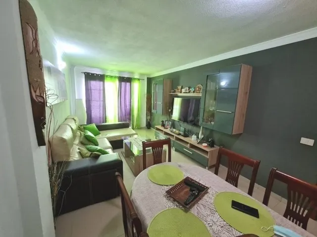 San Isidro. Piso San Isidro 3 habitación, 2 balcones, garaje - foto 4