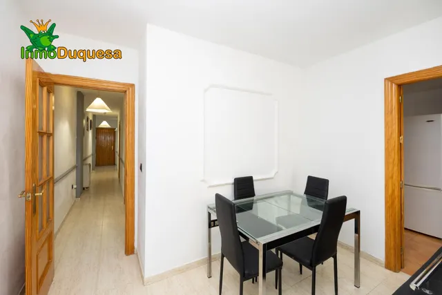 Piso de 3 dorm. en Las Gabias, con APARCAMIENTO. — 25