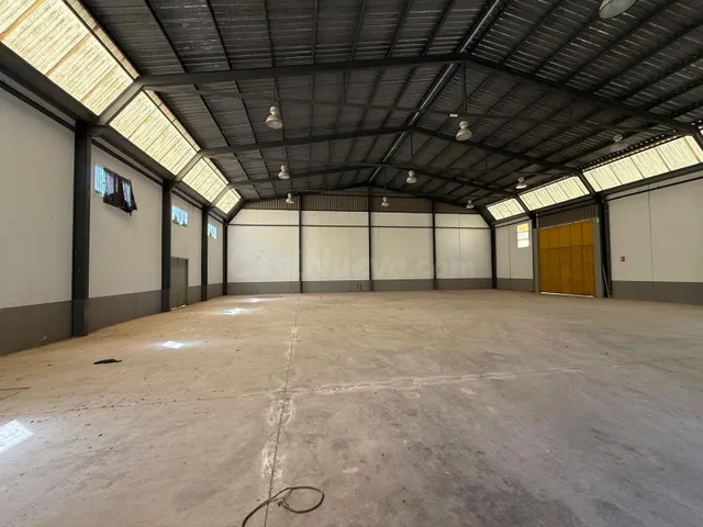 NAVE EN ALQUILER - foto 2
